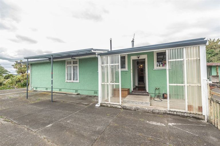 Photo of property in 69 Alma Road, Gonville, Whanganui, 4501