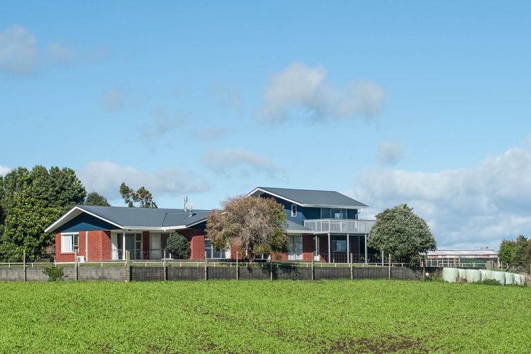 Photo of property in 138 Waimanu Road, Pukeatua, 3880