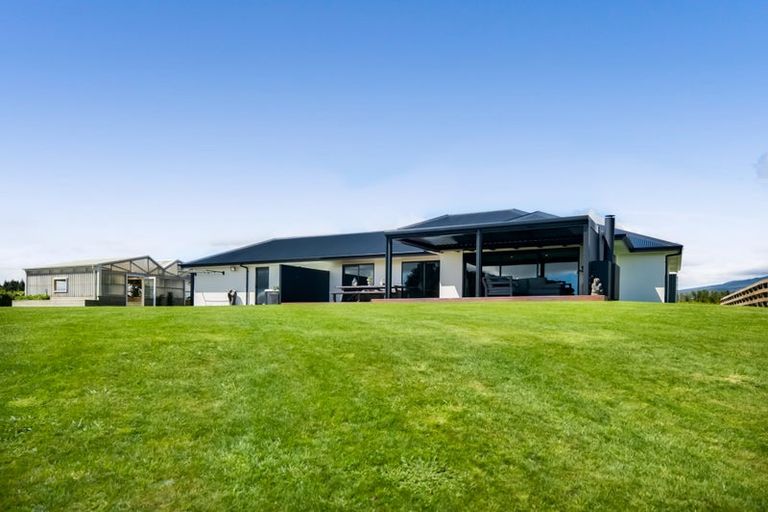 Photo of property in 90 Peters Road, Kaimiro, 4371