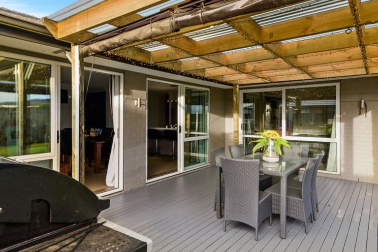 Photo of property in 75 Carroll Place, Owhata, Rotorua, 3010