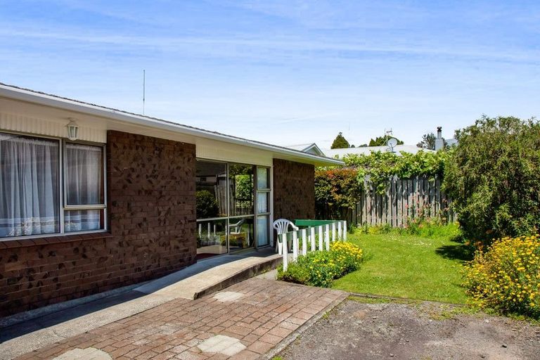 Photo of property in 3/14 Rawhiti Street, Vogeltown, New Plymouth, 4310