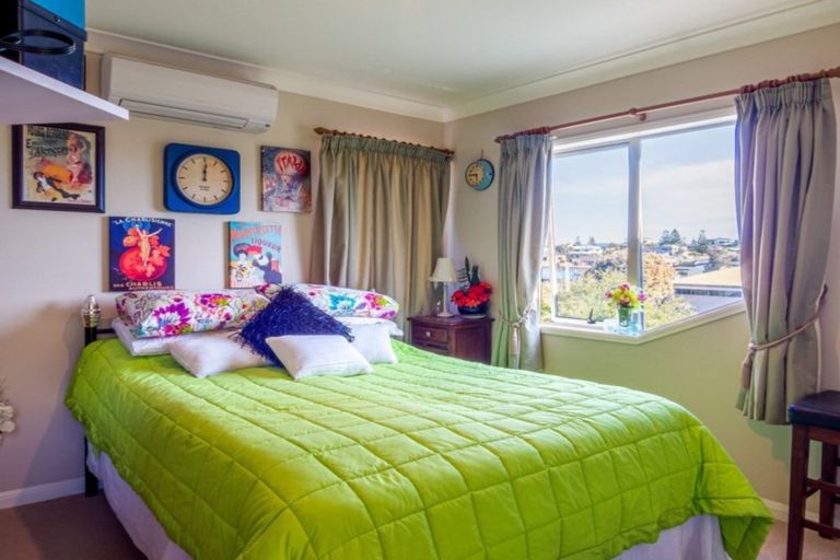 Photo of property in 16 Fishermans Drive, Coastlands, Whakatane, 3120