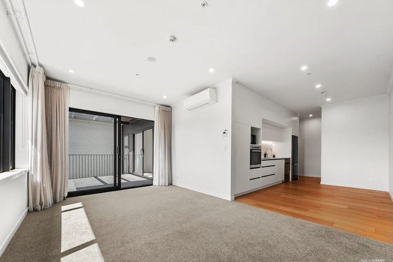 Photo of property in 28/194 Buckley Avenue, Hobsonville, Auckland, 0616