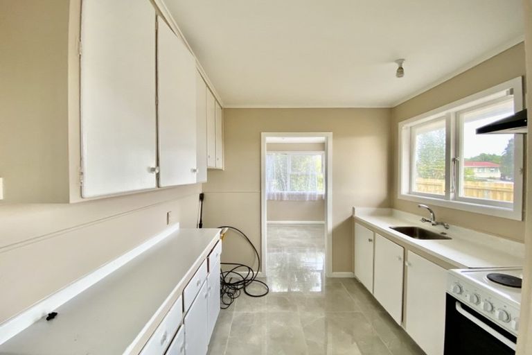 Photo of property in 25 Awatere Street, Clover Park, Auckland, 2023