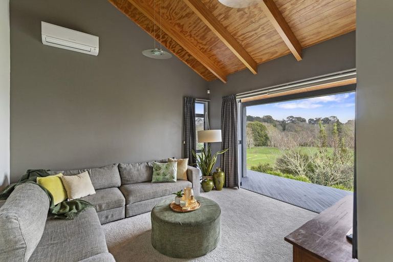 Photo of property in 25 Stonebridge Road, Temple View, Hamilton, 3289