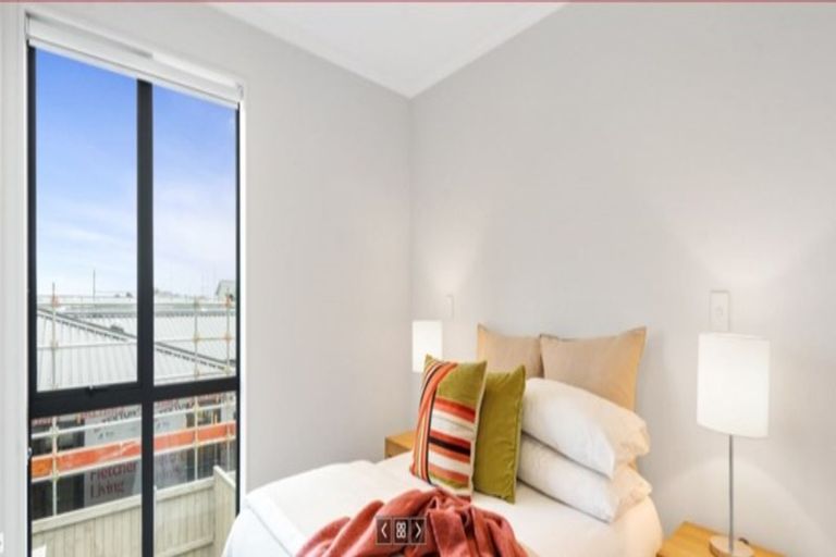 Photo of property in 37 Nganui Avenue, Takanini, 2112