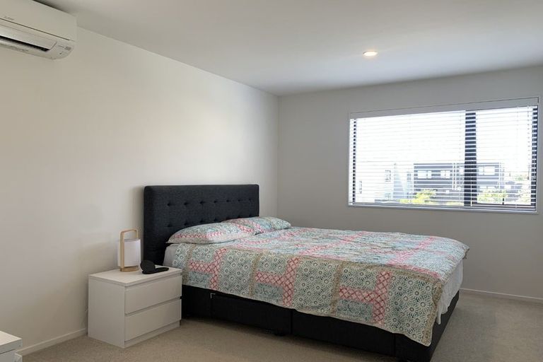 Photo of property in 33 Gecko Road, Hobsonville, Auckland, 0616