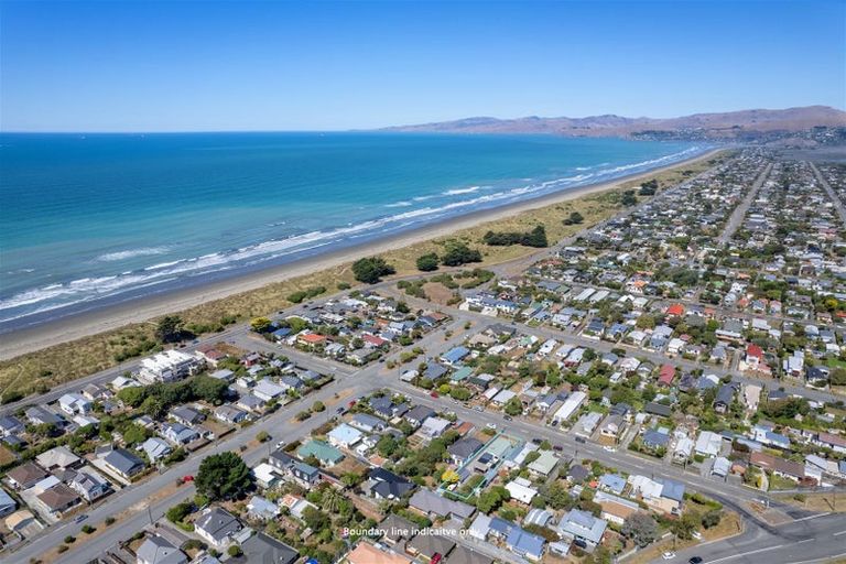 Photo of property in 34 Rodney Street, New Brighton, Christchurch, 8061