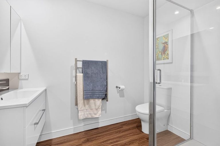 Photo of property in 41 Wallace Road, Hobsonville, Auckland, 0616
