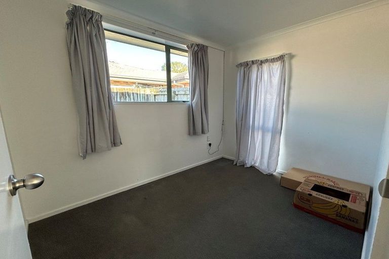 Photo of property in 44 Kayes Road, Pukekohe, 2120