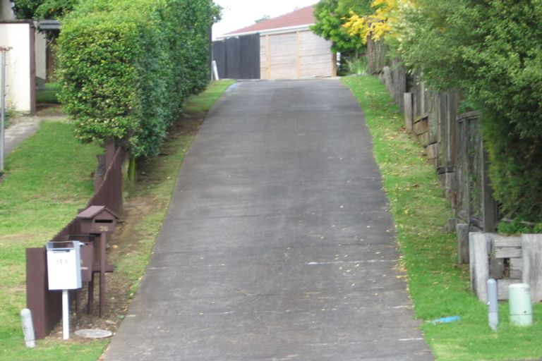 Photo of property in 36 Prince Regent Drive, Half Moon Bay, Auckland, 2012