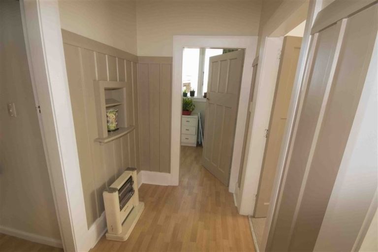 Photo of property in 8 Waikuku Beach Road, Waikuku Beach, 7473