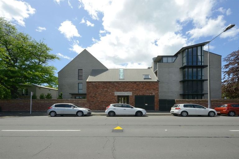 Photo of property in 4/868 Colombo Street, Christchurch Central, Christchurch, 8013