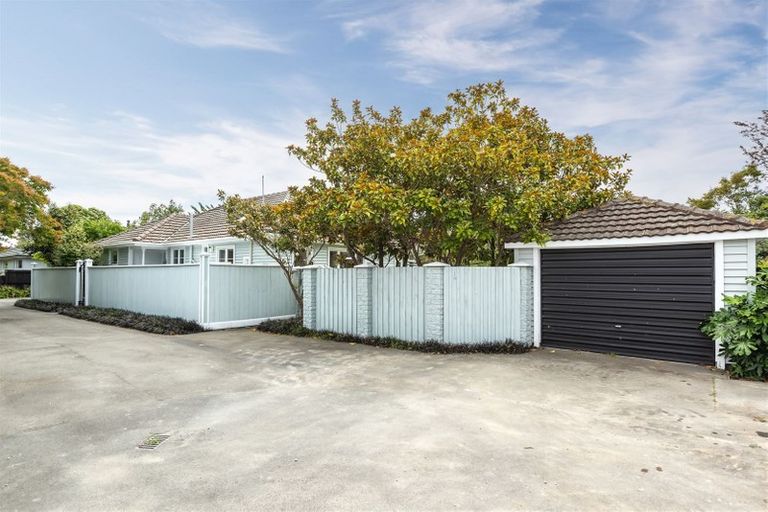 Photo of property in 15 Joyce Crescent, Ilam, Christchurch, 8041