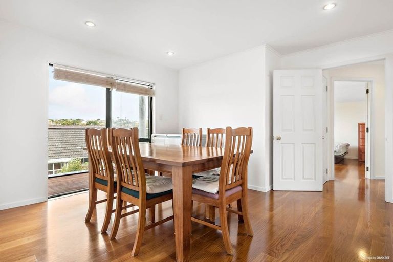 Photo of property in 53c Northboro Road, Belmont, Auckland, 0622