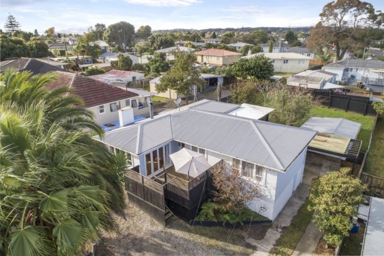 Photo of property in 40 Friedlanders Road, Manurewa, Auckland, 2102