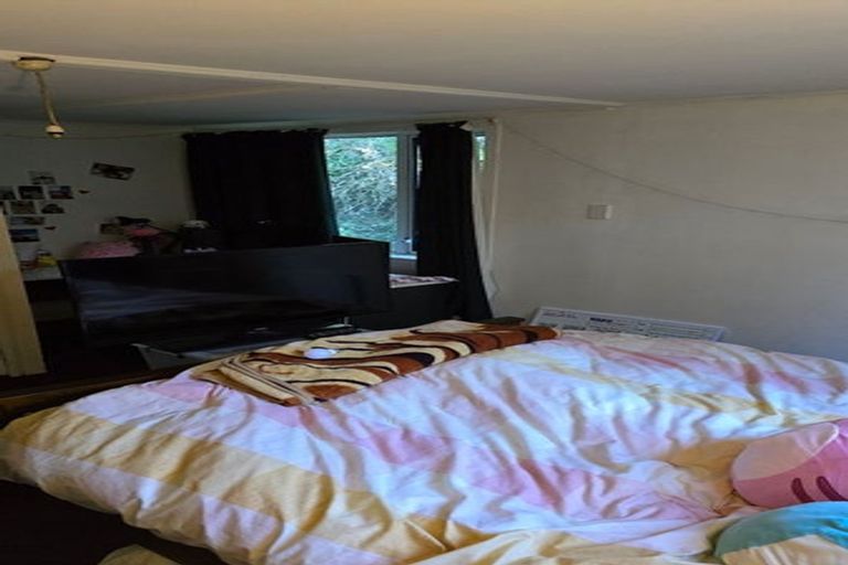 Photo of property in 33 Croydon Street, Karori, Wellington, 6012