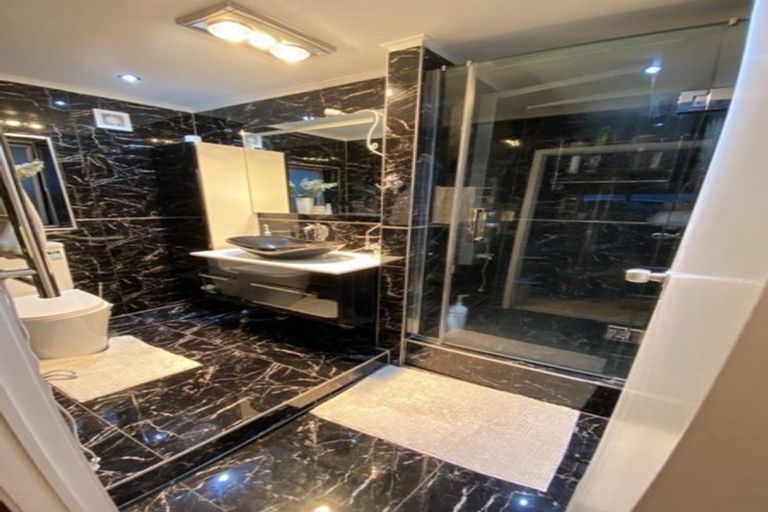 Photo of property in 24 Keegan Drive, Massey, Auckland, 0614