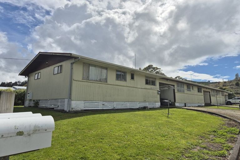 Photo of property in 3/23 Lyell Road, Outer Kaiti, Gisborne, 4010