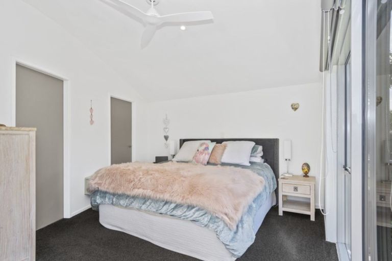 Photo of property in 208/27 Banks Avenue, Mount Maunganui, 3116