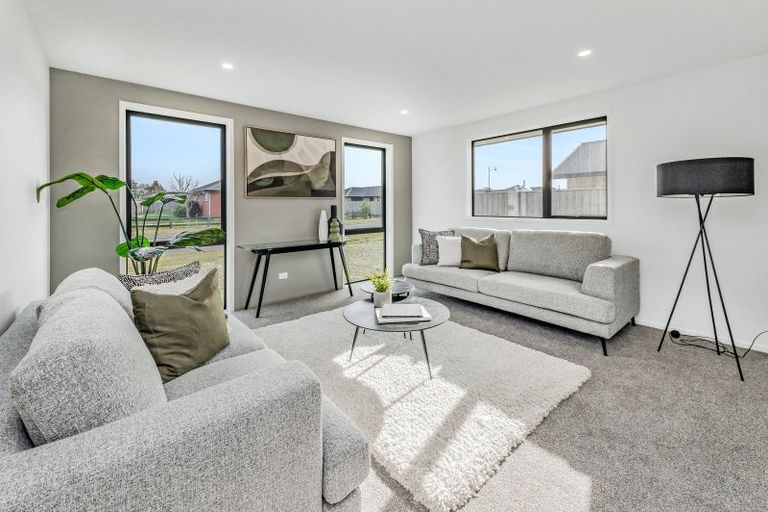 Photo of property in 1 Cedric Place, Darfield, 7510