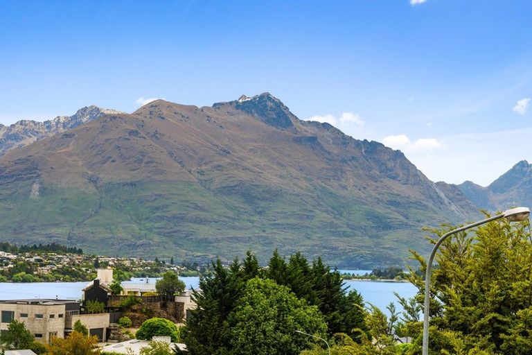 Photo of property in Greenstone Terraces, 27/716 Frankton Road, Queenstown, 9300