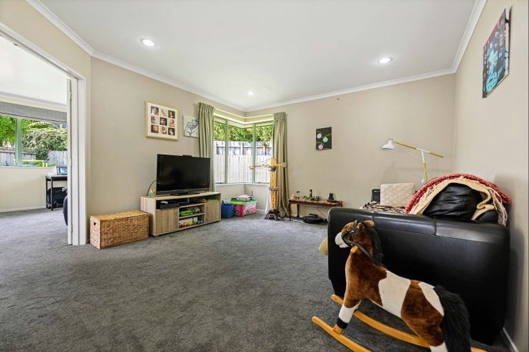 Photo of property in 9 Dugald Court, Rototuna, Hamilton, 3210