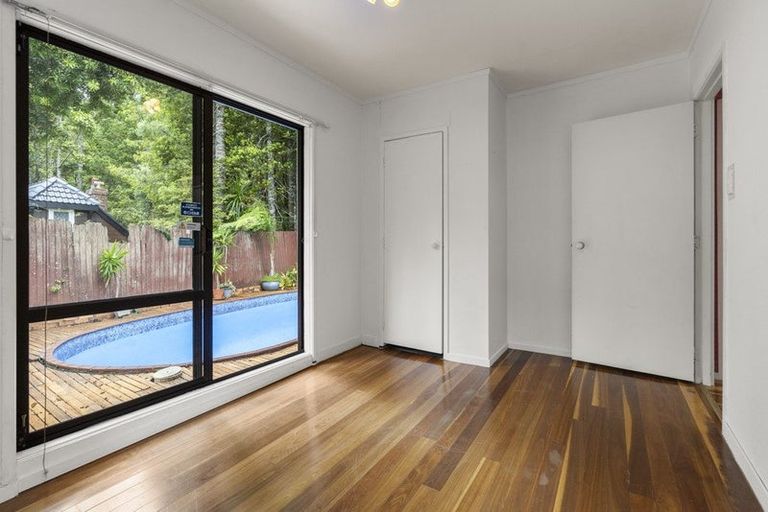 Photo of property in 41 Mappin Place, Chatswood, Auckland, 0626