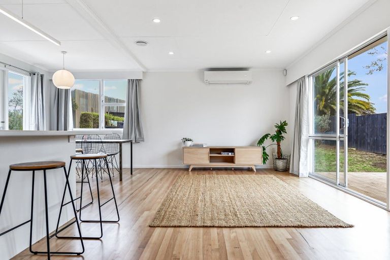 Photo of property in 136b Great South Road, Drury, 2113