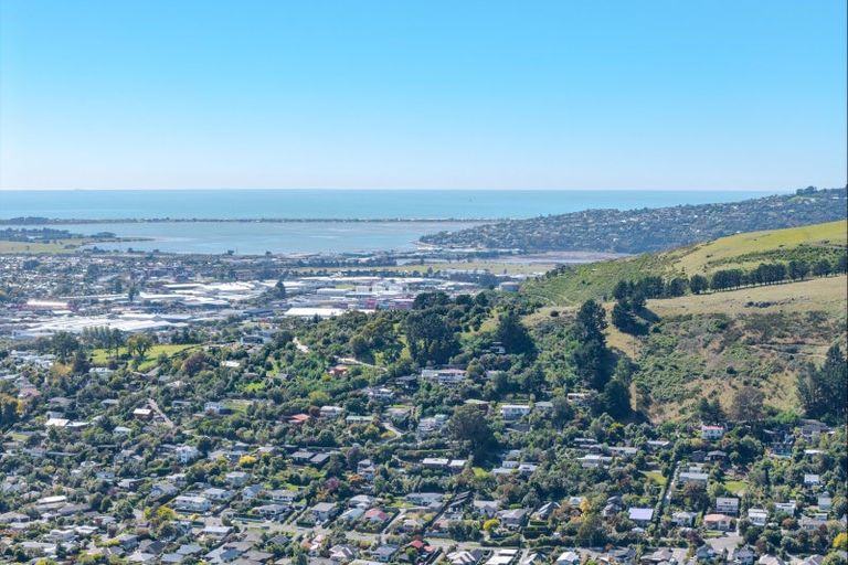 Photo of property in 25 Lookaway Place, Huntsbury, Christchurch, 8022