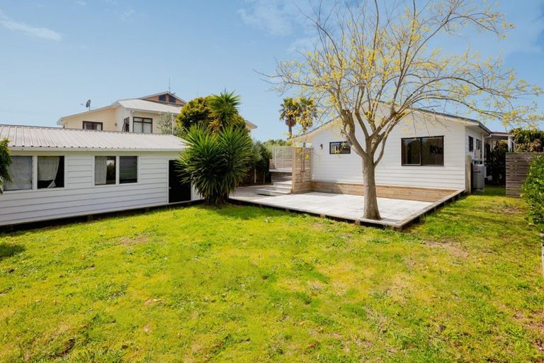 Photo of property in 2 Hartford Avenue, Papamoa Beach, Papamoa, 3118