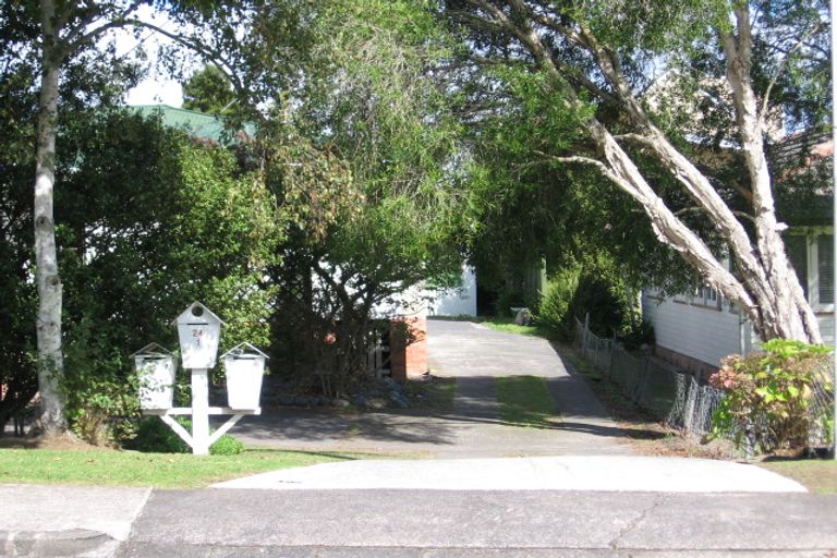 Photo of property in 3/24 Strid Road, Te Atatu South, Auckland, 0610