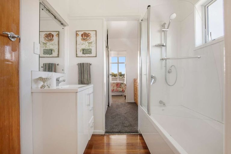 Photo of property in 43 Lytton Street, Glenholme, Rotorua, 3010