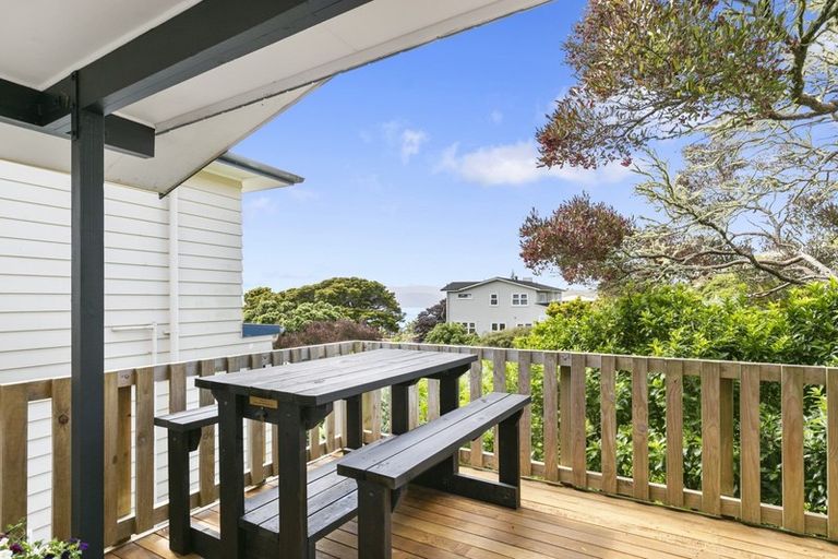 Photo of property in 61 Jubilee Road, Khandallah, Wellington, 6035