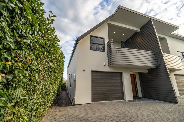 Photo of property in 4/19 Edgecumbe Street, Whitiora, Hamilton, 3200