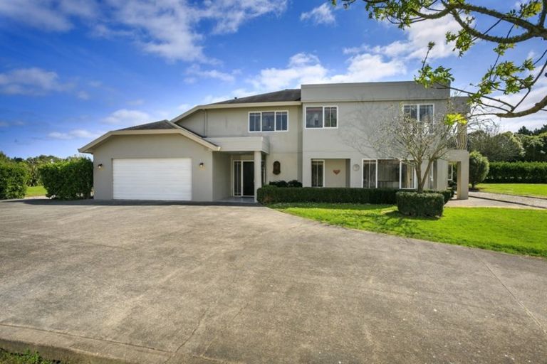 Photo of property in 246 State Highway 16, Kumeu, 0892