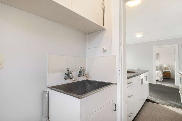 Photo of property in 6 Harper Street, Gonville, Whanganui, 4501