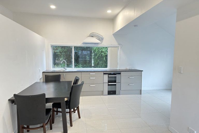 Photo of property in 157 Schnapper Rock Road, Schnapper Rock, Auckland, 0632