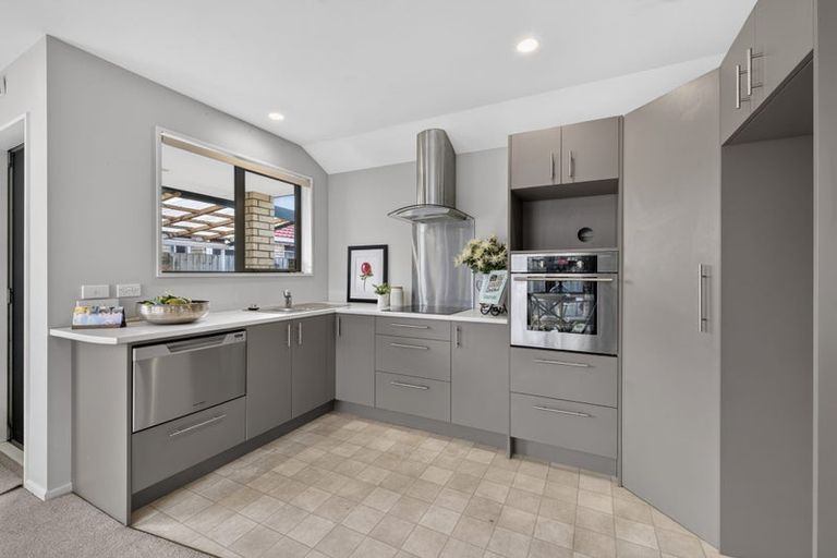 Photo of property in 4/67 Marshland Road, Shirley, Christchurch, 8013