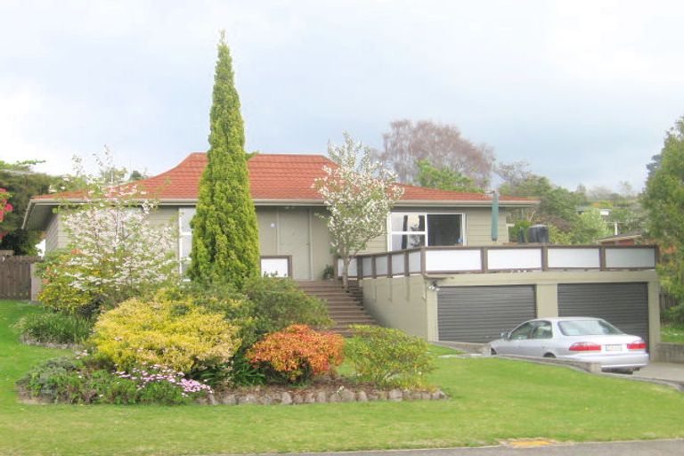 Photo of property in 7 Neri Crescent, Pomare, Rotorua, 3015