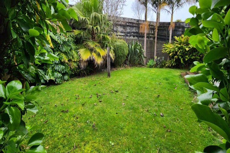 Photo of property in 7 Penrith Street, Westown, New Plymouth, 4310