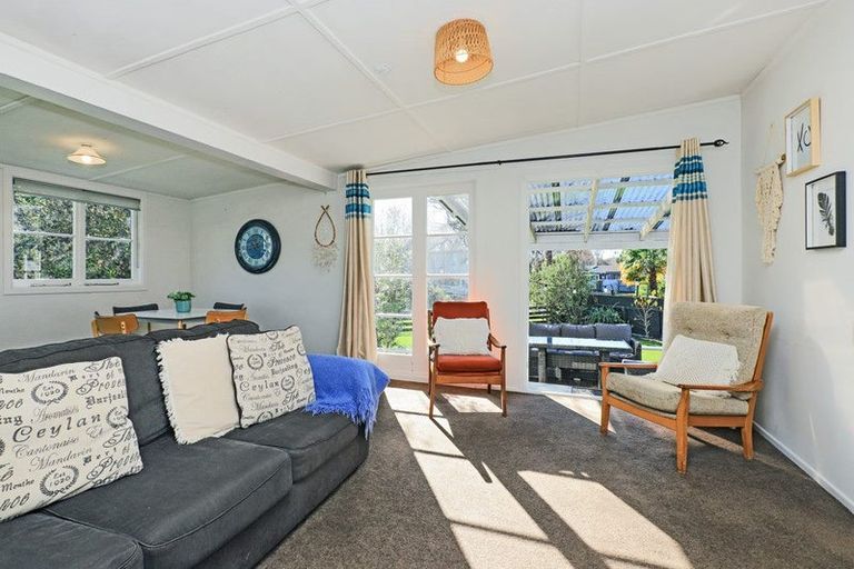 Photo of property in 30 Gillies Crescent, Waimarama, 4294