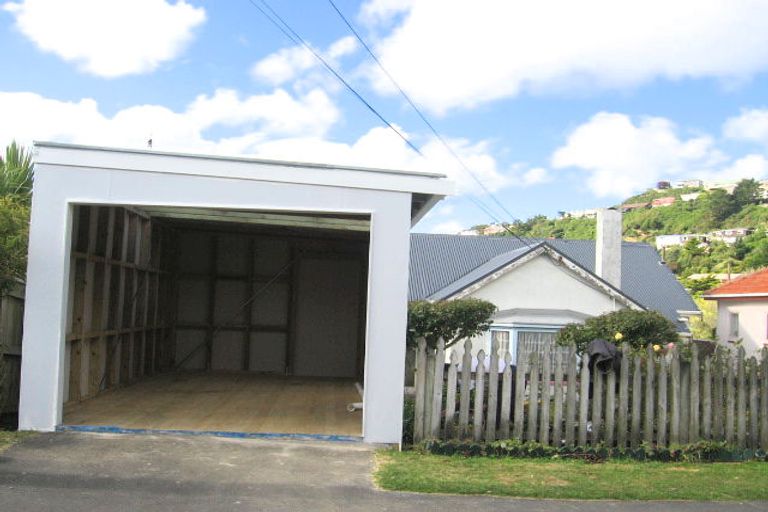 Photo of property in 9 Hathaway Avenue, Karori, Wellington, 6012