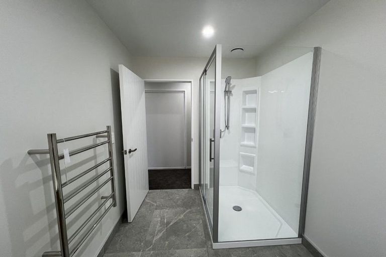 Photo of property in 35 Cousins Street, Woodend, 7691