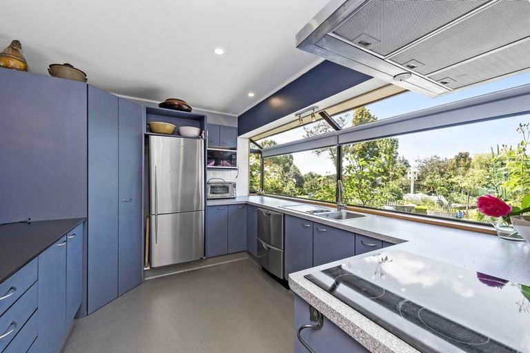 Photo of property in 15 Broad Street, Southbridge, 7602