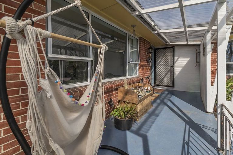 Photo of property in 44 Russley Road, Russley, Christchurch, 8042