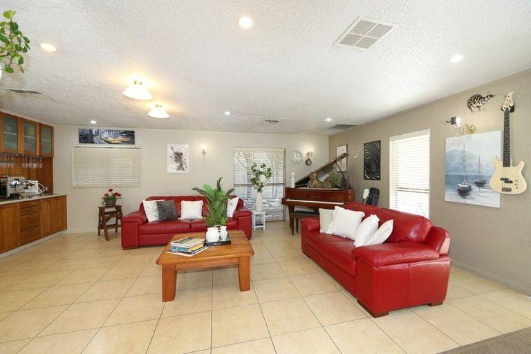 Photo of property in 1019 Duke Street, Mahora, Hastings, 4120