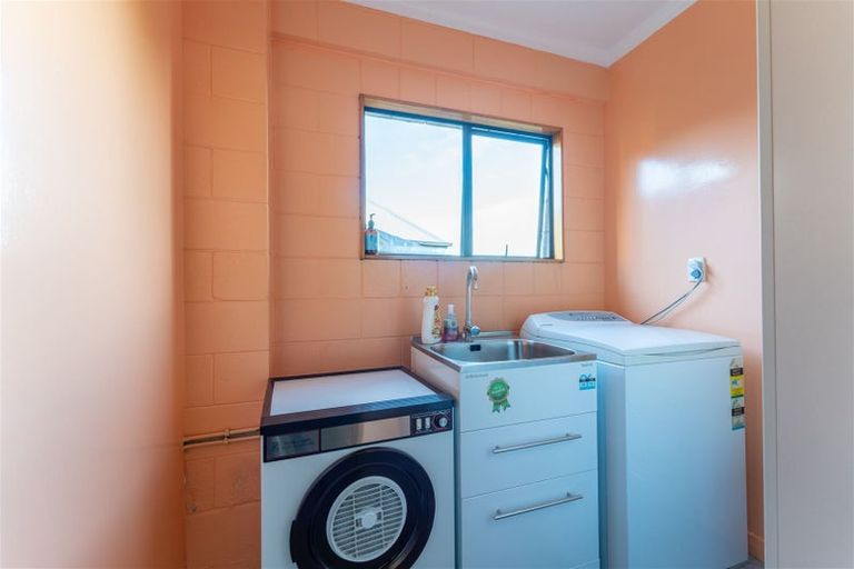 Photo of property in 14 Glenview Terrace, Highfield, Timaru, 7910