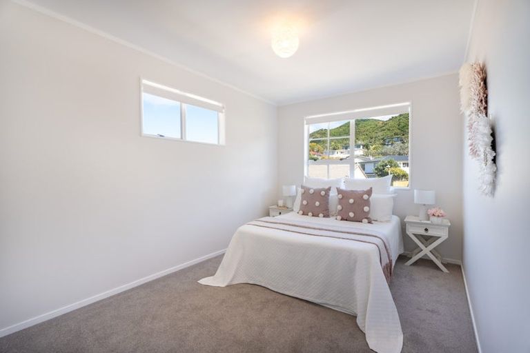 Photo of property in 42 Cortina Avenue, Johnsonville, Wellington, 6037