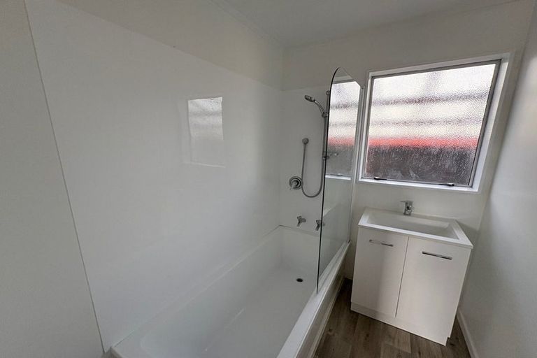 Photo of property in 65 Meadowvale Drive, Levin, 5510